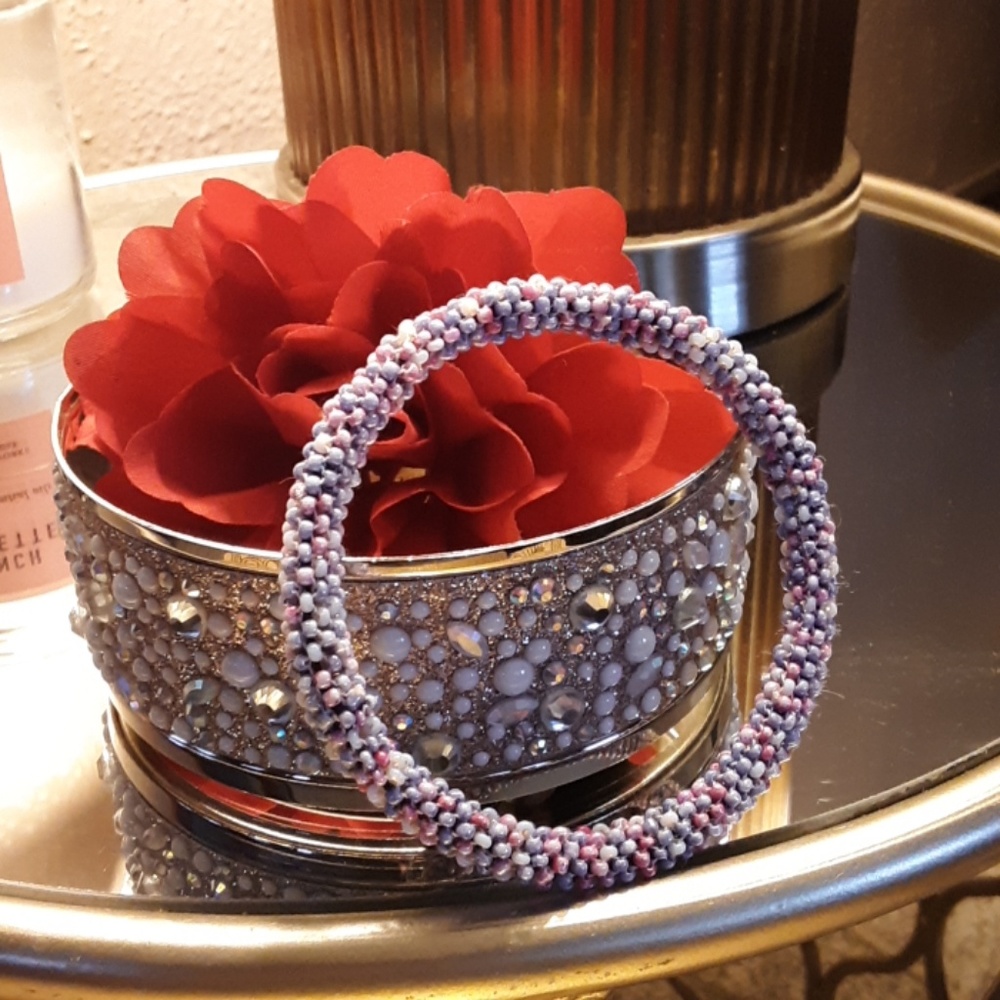 NWOT HANDMADE BRACELET